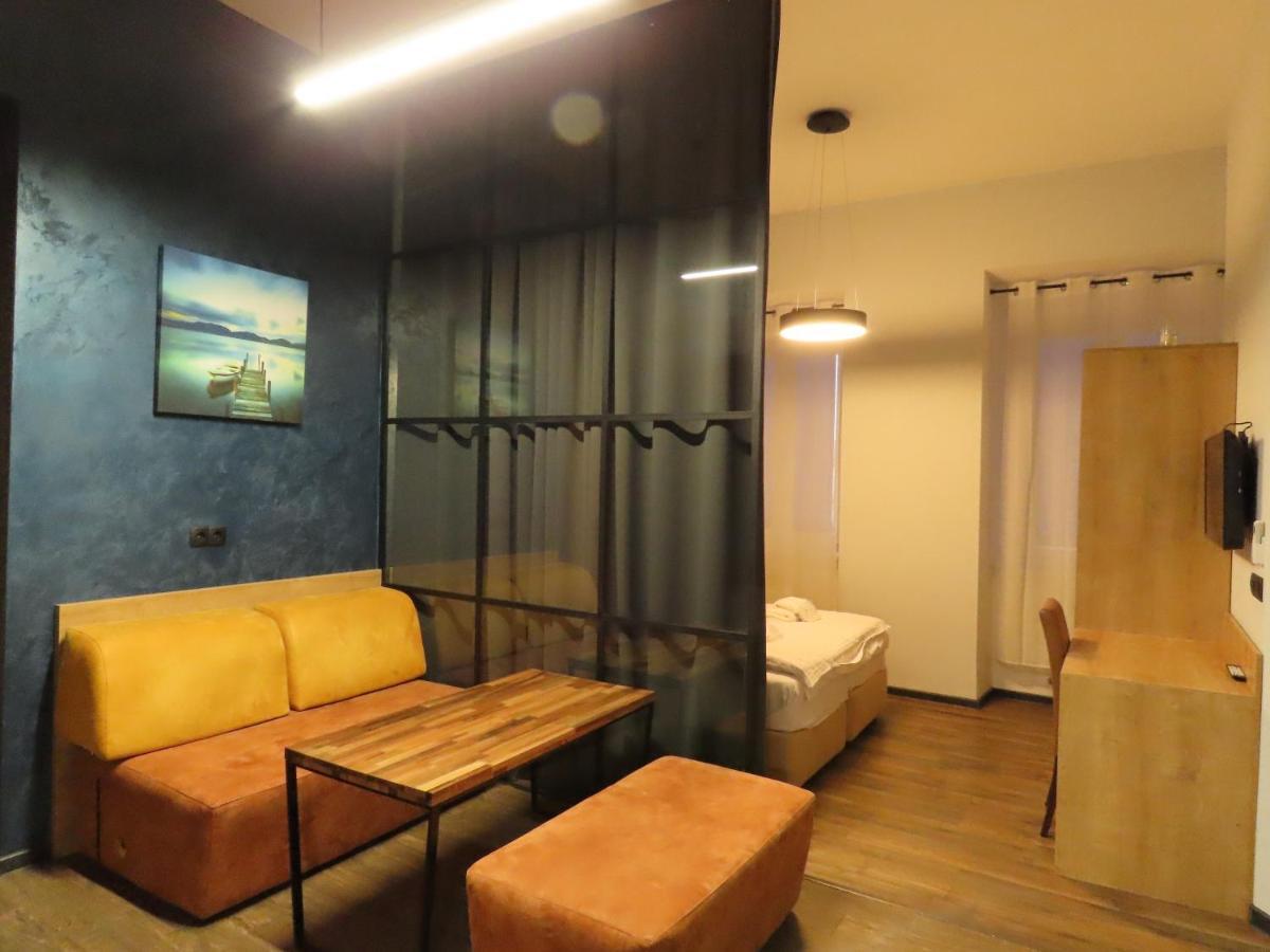 2Br Loft Apartment Near Liberty Square Tbilissi Extérieur photo